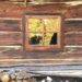 Holz an Holzhütte